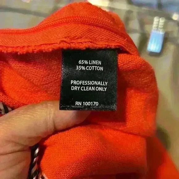 Antibes Blanc side zipper shorts - Picture 7 of 7